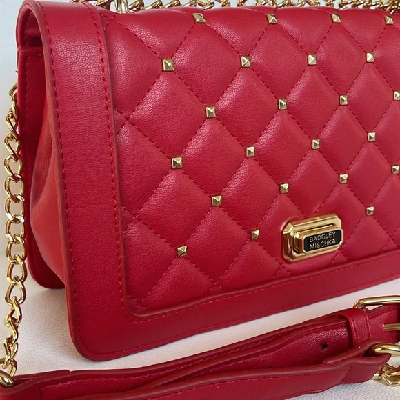 LIKE NEW RED BADGLEY MISCHKA GOLD STUDDED QUILTED CROSSBODY OR SHOULDER BAG - Picture 5 of 12